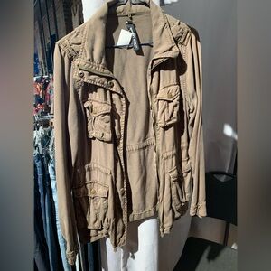 Army green Utility Jacket with Pockets